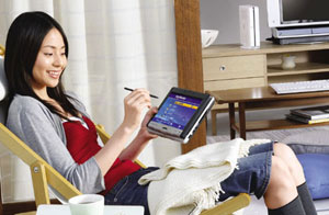 モバイルタブレットPC「LOOX Pシリーズ」