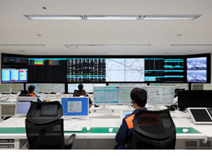指令センターの様子