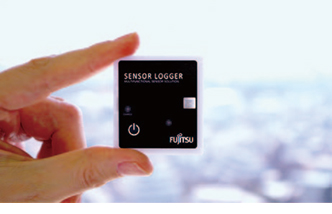 図2．ビーコンのイメージ（「SENSOR LOGGER AZ002」）